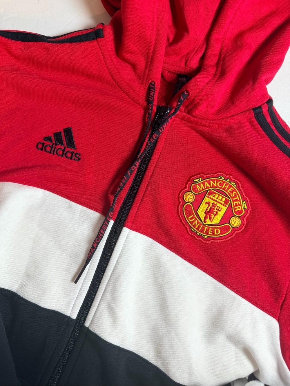 Adidas Men's Manchester United Striped Hooded Full Zip Sweatshirt Medium Soccer